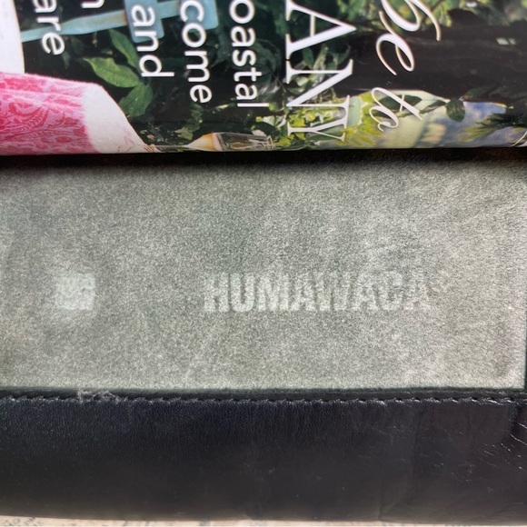 Humawaca Cowhide Briefcase for Laptop/Tablet - Picture 9 of 13